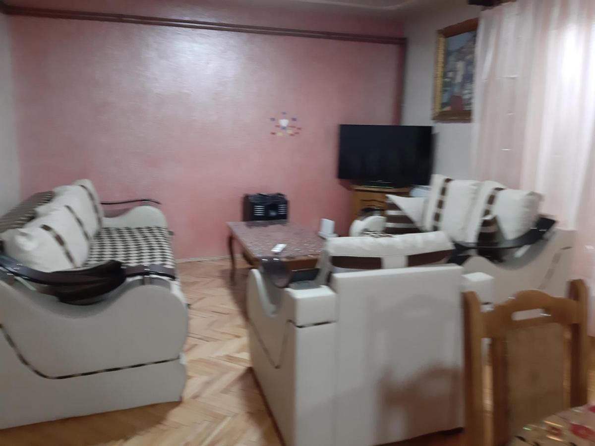 Vila Mir Pirot Bagian luar foto